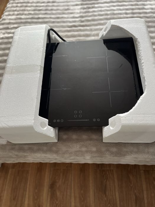 Interline  індукційна та склокеромічна варильна панель