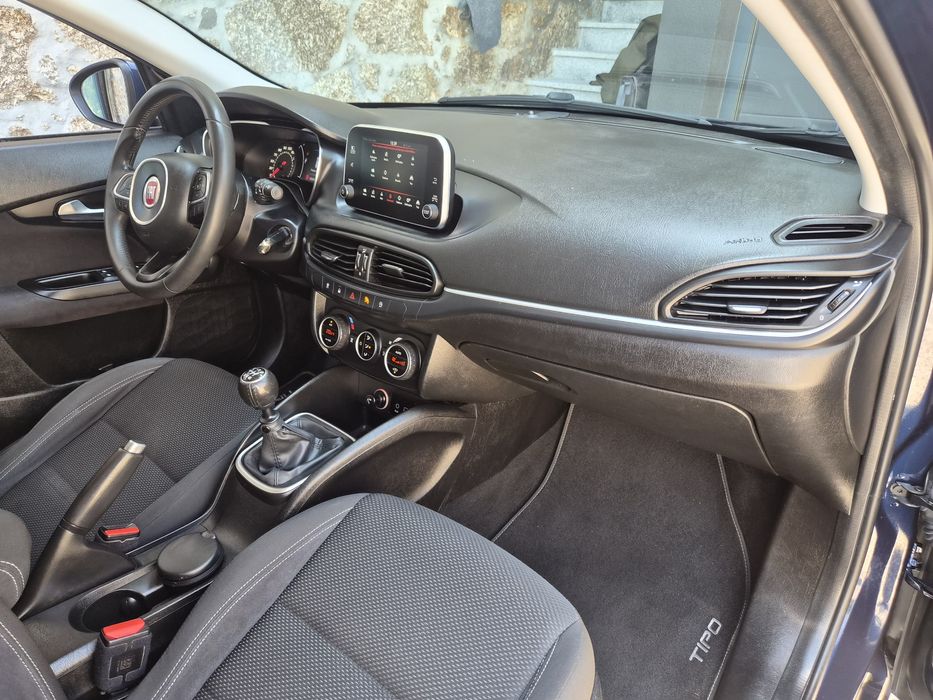 Fiat Tipo Station Wagon 1.6 M-Jet Lounge JLL17
