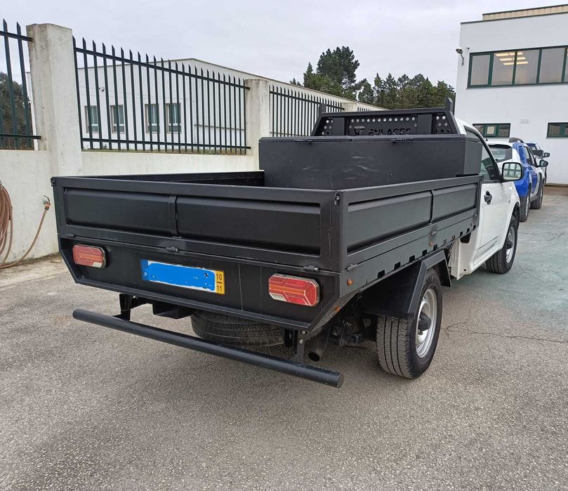 ISUZO D-MAX, 2 lugares, 2010, c/ IVA dedutível