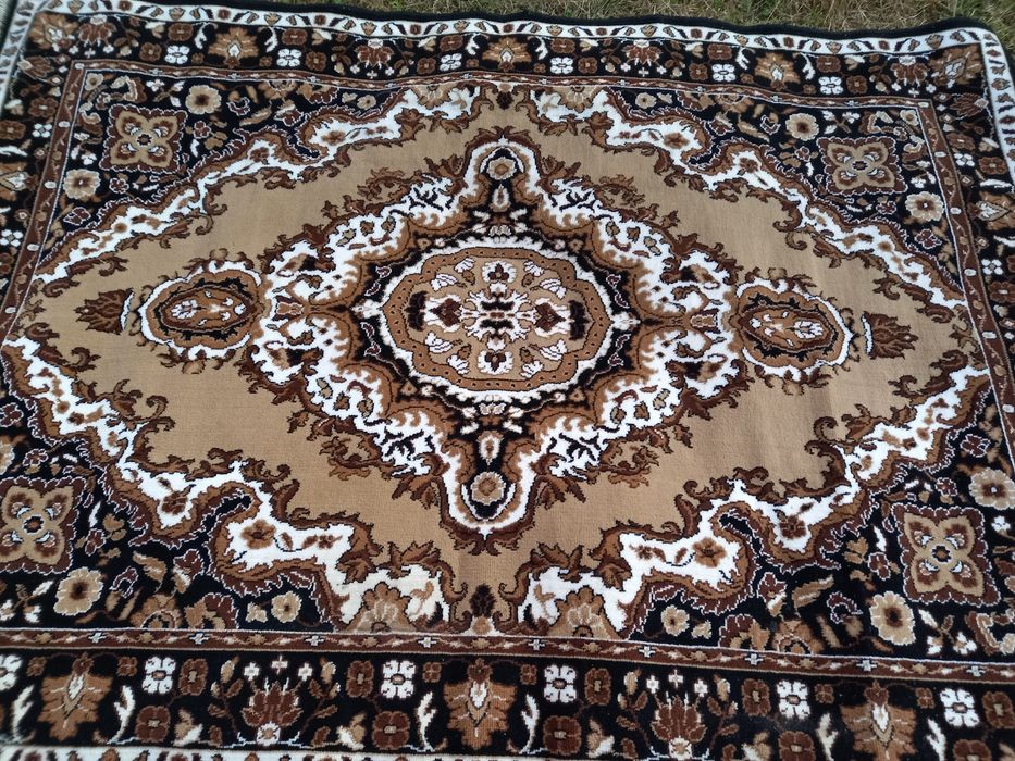 Продам  б/ килим