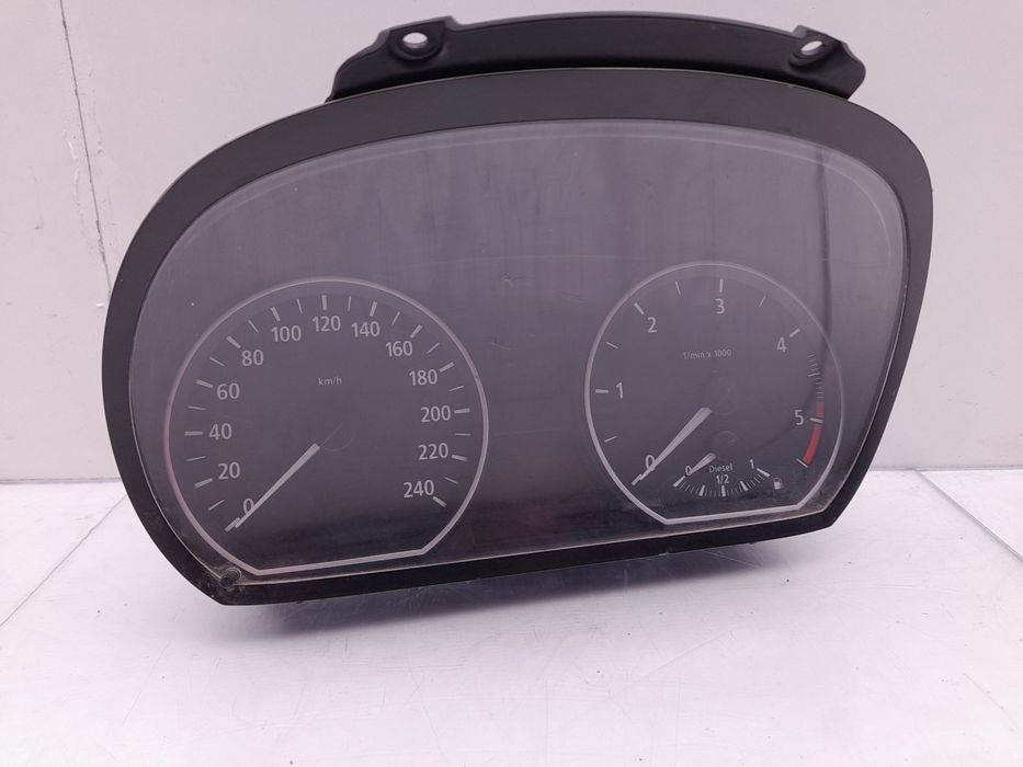 Quadrante / painel de instrumentos BMW 1 (E87)