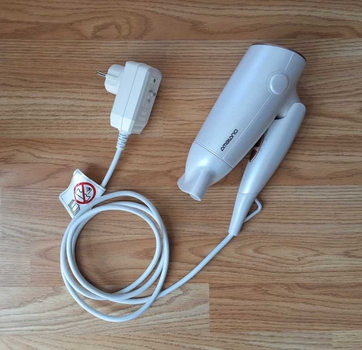 Secador de cabelos dobrável