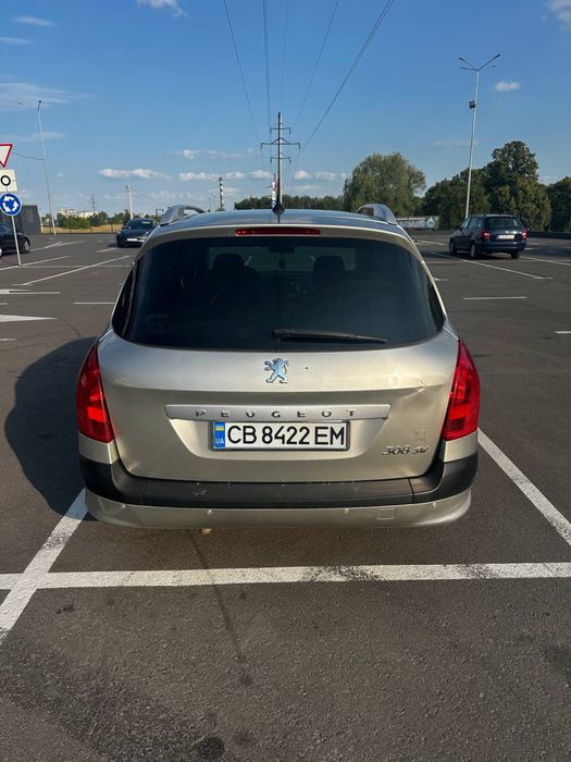 Peugeot 308 sw.