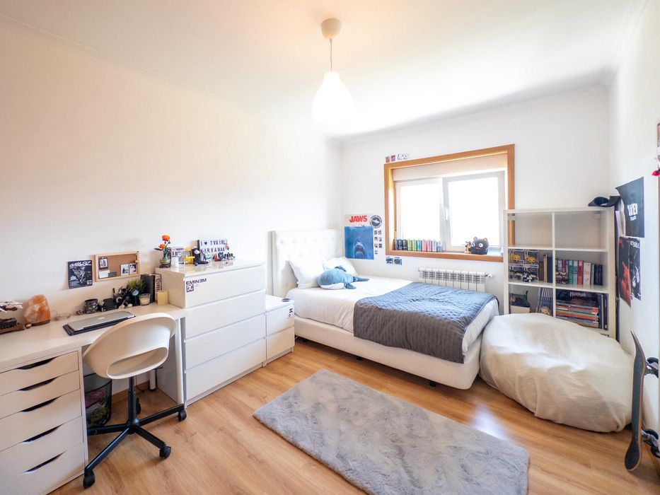 T3 Com Garagem para 2 carros e Arrecadação