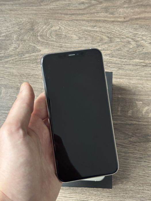 Iphone 11 pro max 256gb, neverlock, silver, white