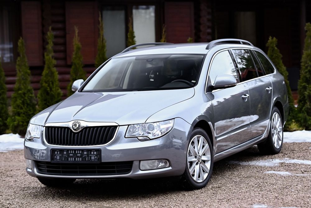 Skoda Superb 2.0D 140KM Xenon Nav Grz. Fotele Tempomat Parktornic