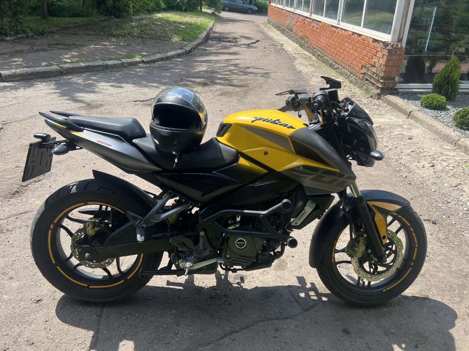 Bajaj pulsar ns 200 2020 ДУЖЕ ДОБРИЙ СТАН !