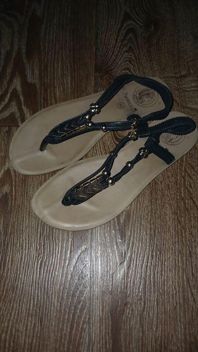 Жіночі босоніжки 40 розміру