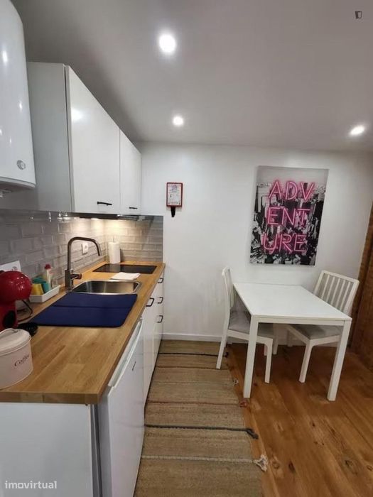 Estúdio - localizado em Intendente Lisbon
