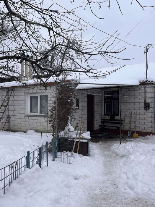 Здам частину будинку