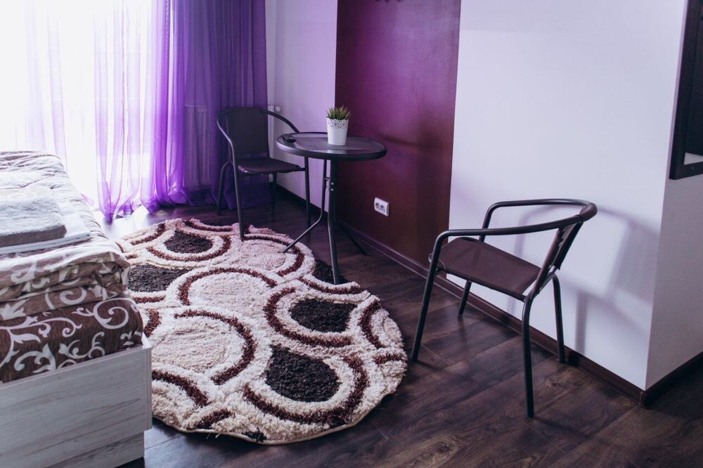 Квартира Подобово! Біля ЖД вокзалу!