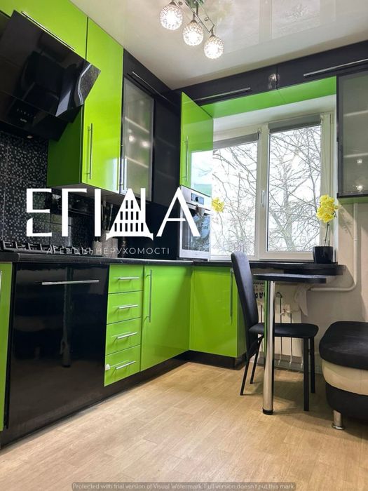 4-кімнатна квартира Європейський ринок 2/5 поверх