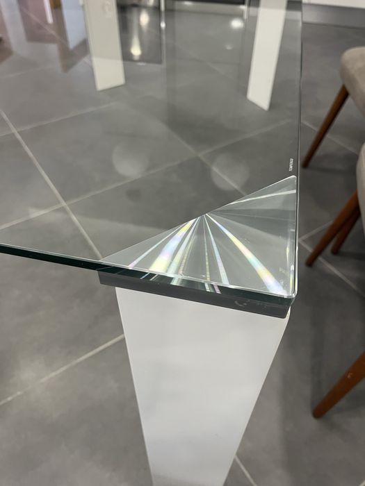 Mesa em vidro sala de jantar