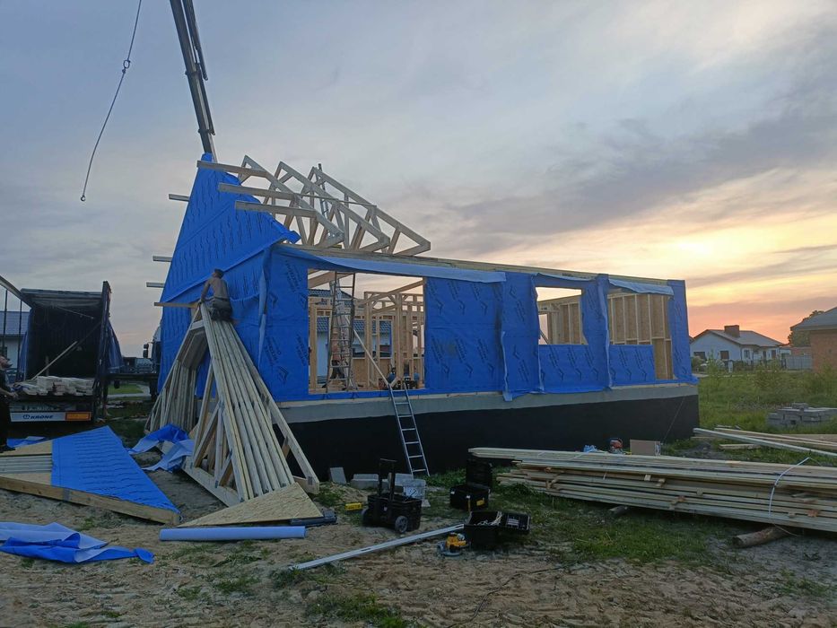 Wiązary dachowe ,dachy,konstrukcje drewniane ,domy z drewna, tartak