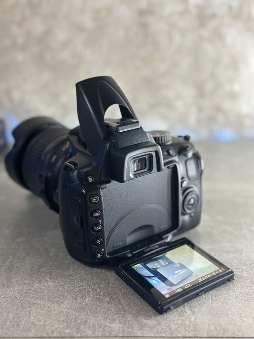 Фотоапарат Nikon D5000 AF 18-55