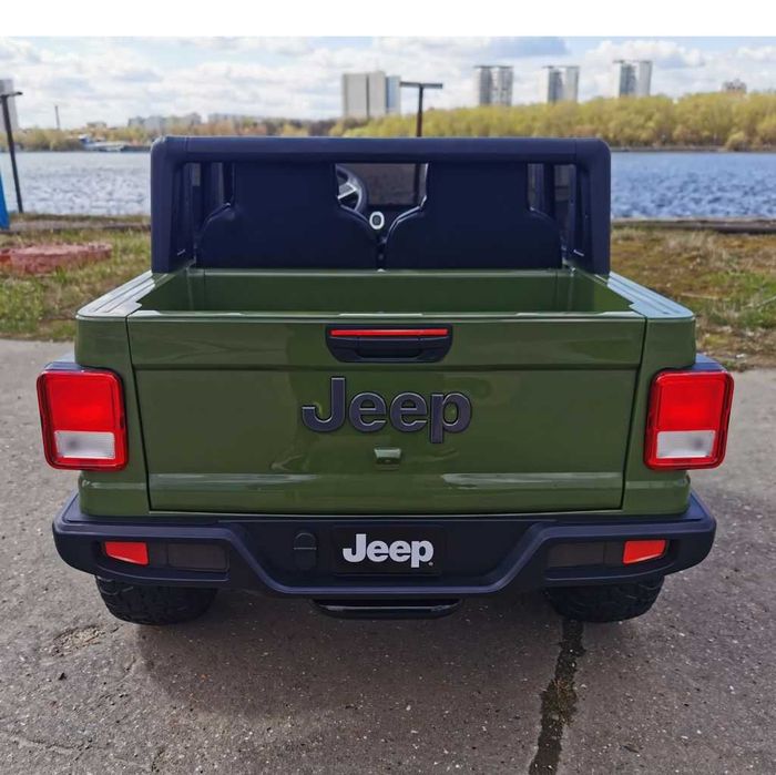 BAWIBUS.PL Auto samochód na akumulator JEEP 4x4 na pilota, 2 osobowe