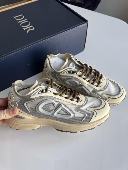 DIOR B30 Countdown Tech Sneaker
