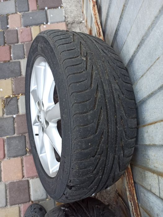 Продам комплект дисків Toyota