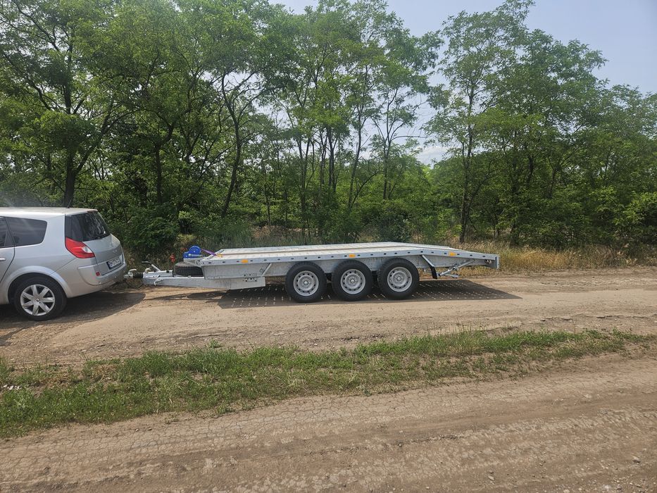 Перевезення на Лаветі Лафеті автомобіля чи спецтехніки