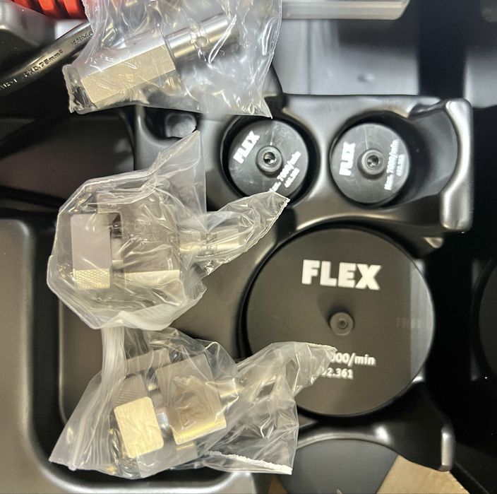 Аккумуляторная полировальная машина Flex PXE 80 12-EC/2.5 Set