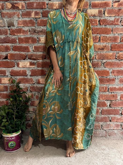 Narzutka kaftan sukienka boho