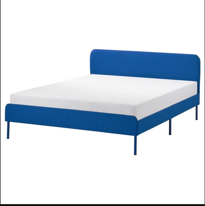 Cama de casal com colchão Ikea