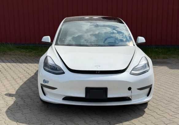 Бампер Tesla Model 3 Розборка Тесла Модел 3 наявні запчастини