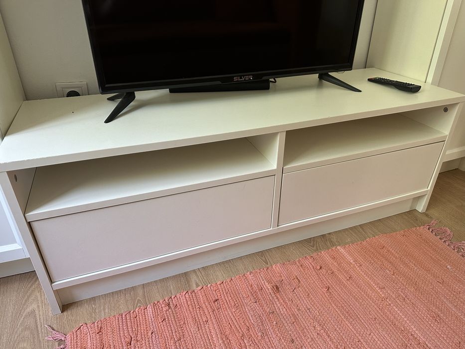 Movel TV televisão IKEA branco