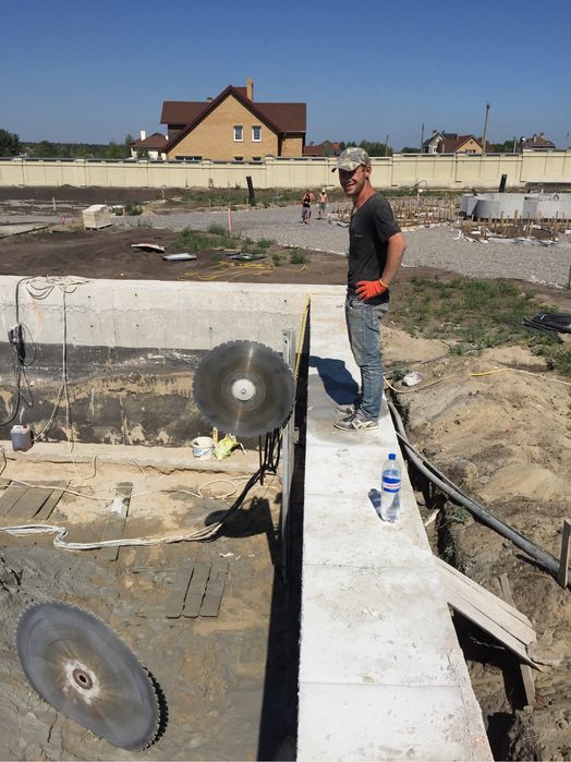 Алмазная резка и сверление бетона