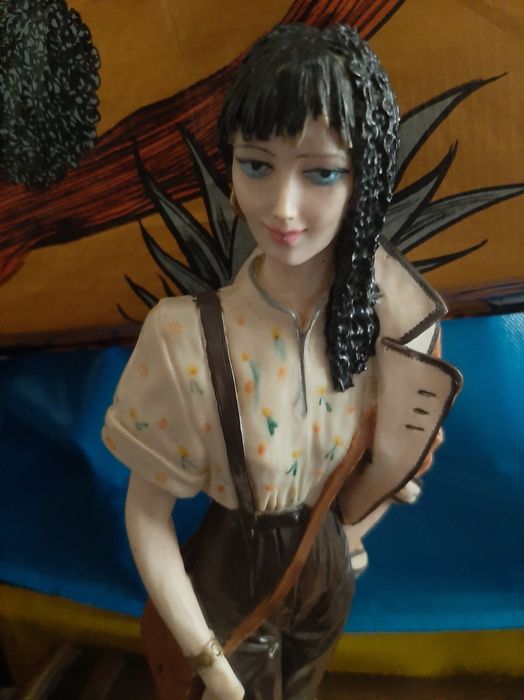 Estatueta Vintage feita à mão Arte Nova