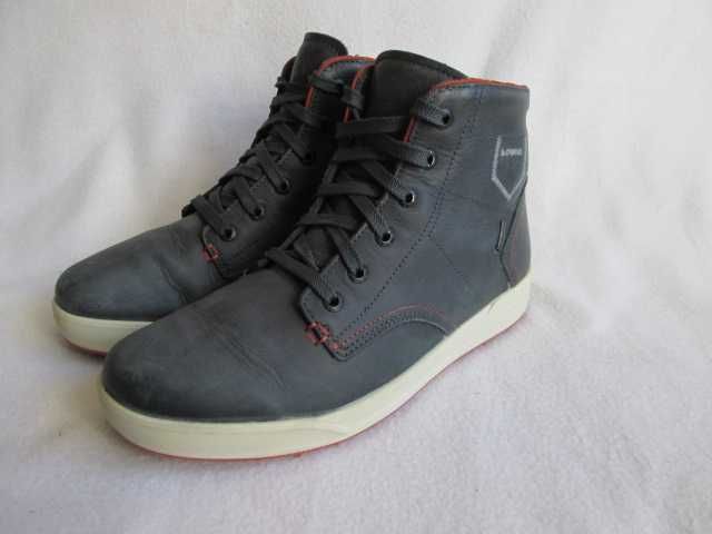 LOWA GTX GORE TEX buty m skie trekkingowe rozmiar 41 5 Gda sk abianka Wejhera Jelitkowo Tysi clecia OLX.pl