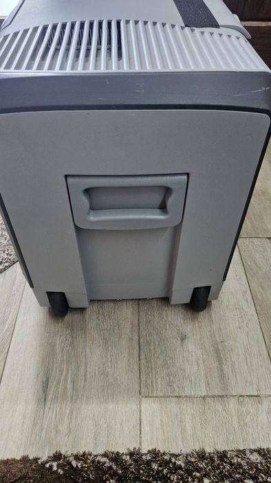 frigorifico eletrico 40l naurauto  para carro e casa
