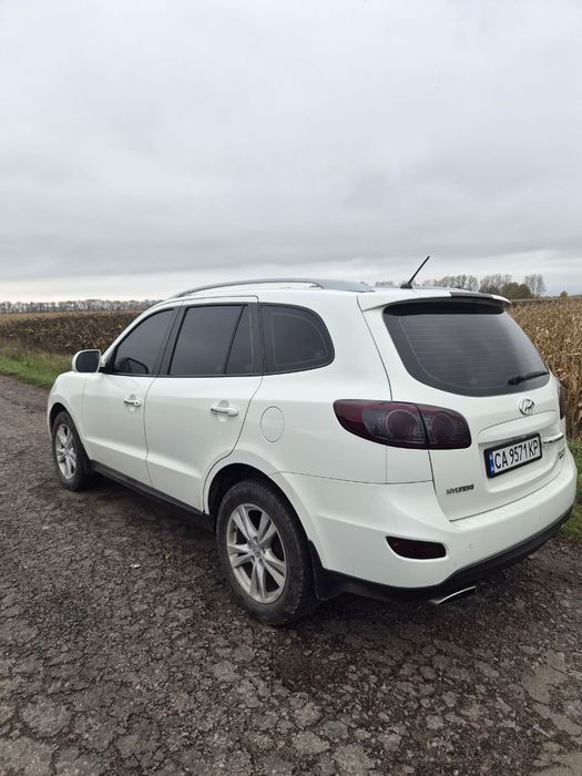 HYUNDAI SantaFe 2011год