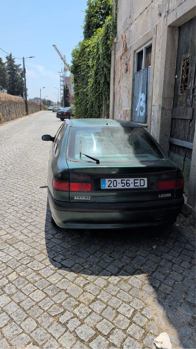 Carro para trabalho