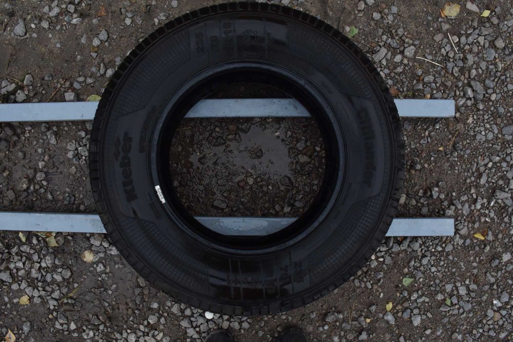 1x Opona opony Kleber Citilander 235/70R16 106H
