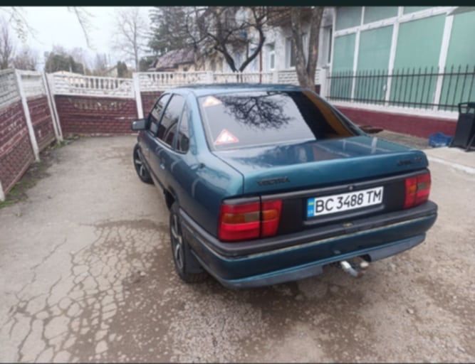 Продам срочно авто