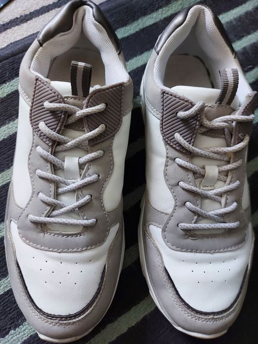Damskie sneakersy buty sportowe Deichmann r. 40