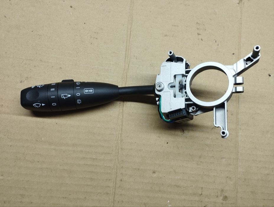 Підрульовий перемикач Mercedes