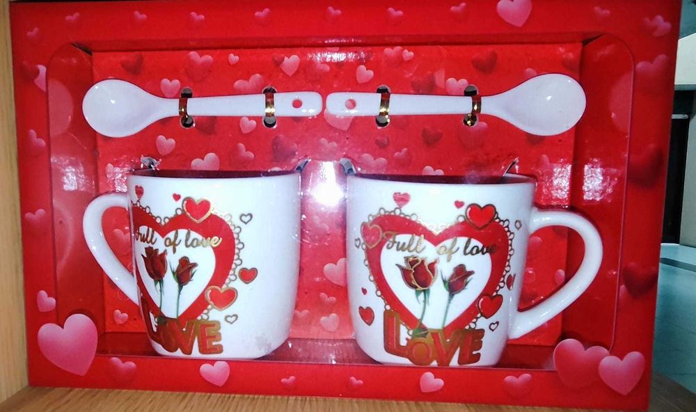 Conjunto de 2 Canecas com colher "Dia dos namorados"