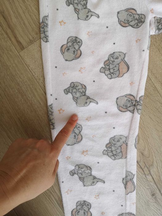Piżama dziewczęca dwuczęściowa welurowa Dumbo r.122/128 Cool Club