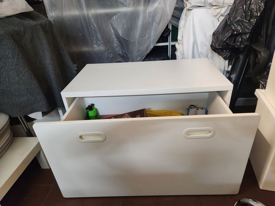 Bau para arrumação branco dimensões  49x90x51 cm