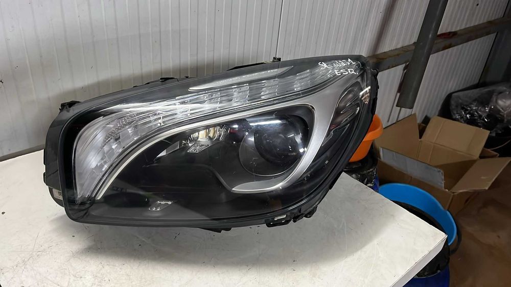 MERCEDES SL W 231 Farol Esquerdo BI XENON ILS