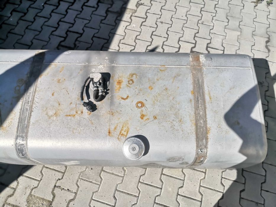 aluminiowy zbiornik paliwa 600l man