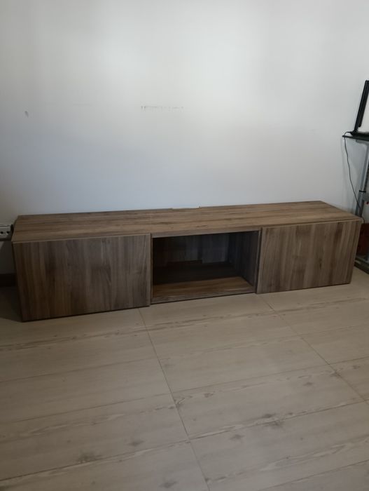 Móvel de TV + duas portas opcionais extra