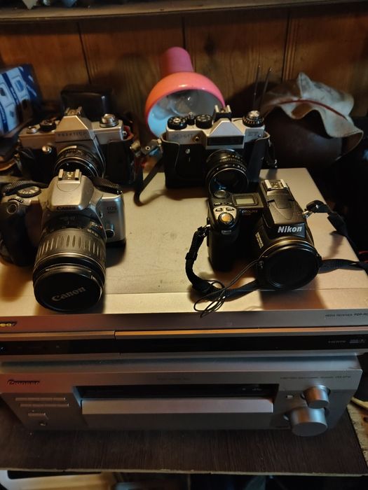 Продам фотоапарати