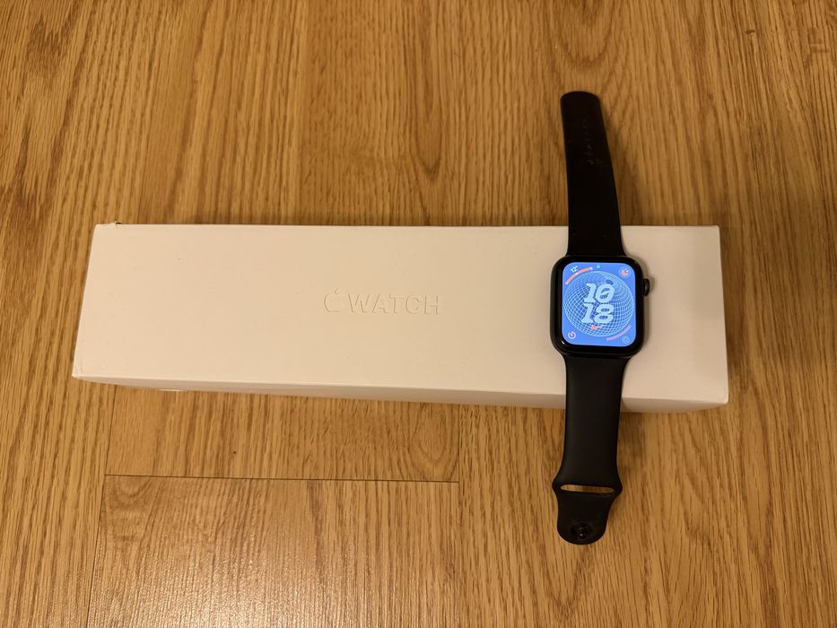 Apple Watch Series 4 (44mm)