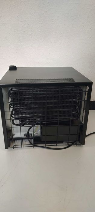 Lodówka srebrna mini lodówka 17L. Klarstein   S-326