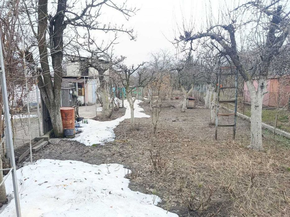 Продам Частину будинка 4-кімнати р-н Дастора