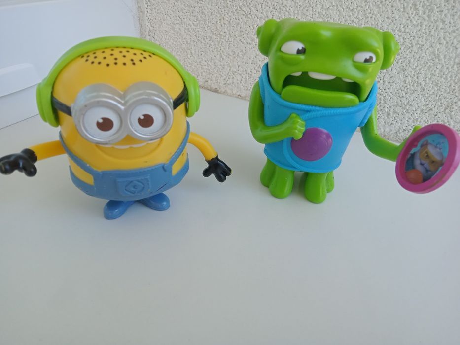 Figurki Minionek i Oh