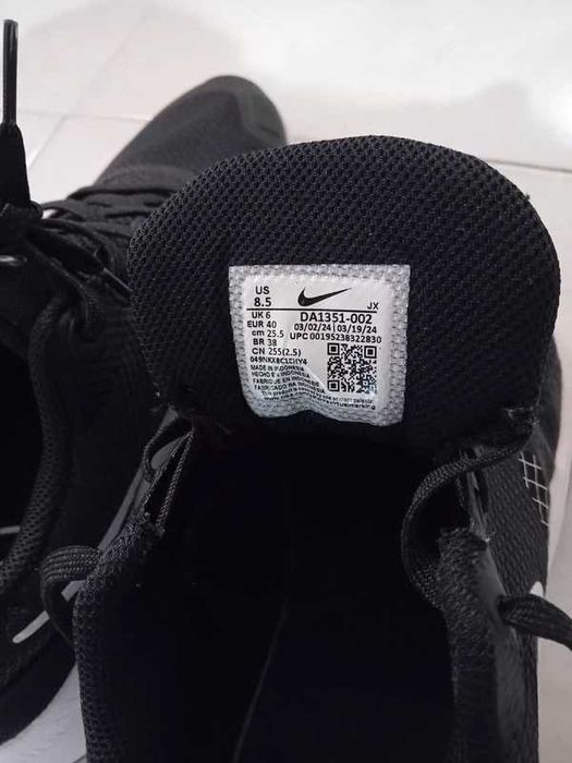 Ténis Nike City Rep TR – preto/branco – tam. 40 – usados poucas vezes